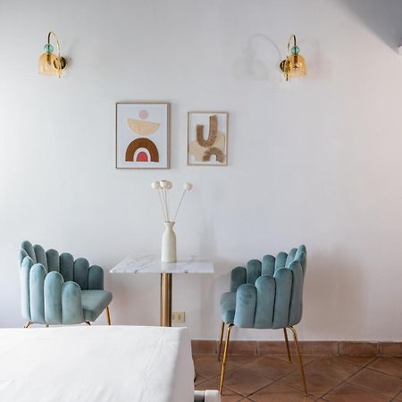 Suite Trevi - Charming Loft Near Trevi Fountain โรม ภายนอก รูปภาพ