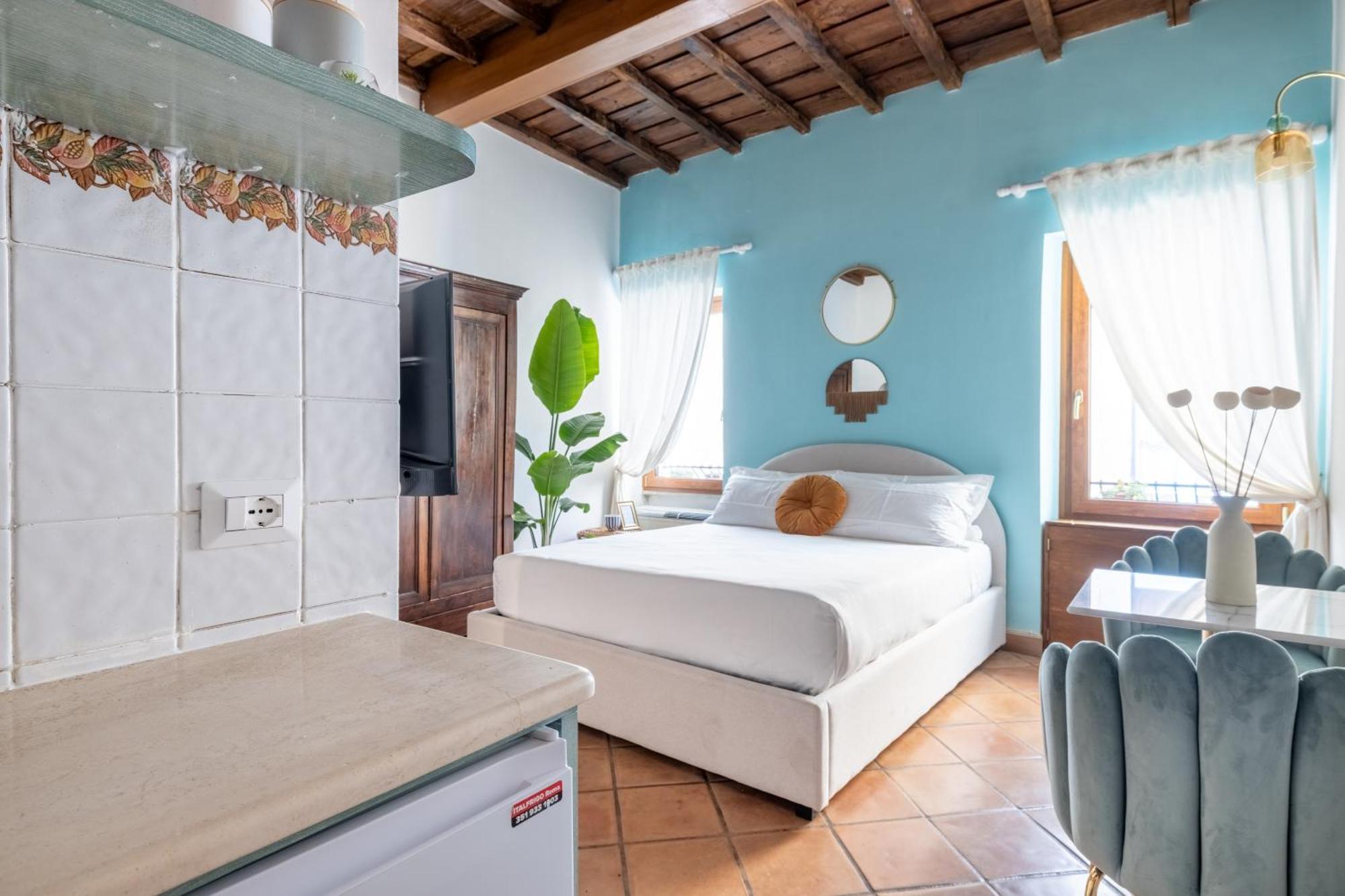 Suite Trevi - Charming Loft Near Trevi Fountain โรม ภายนอก รูปภาพ